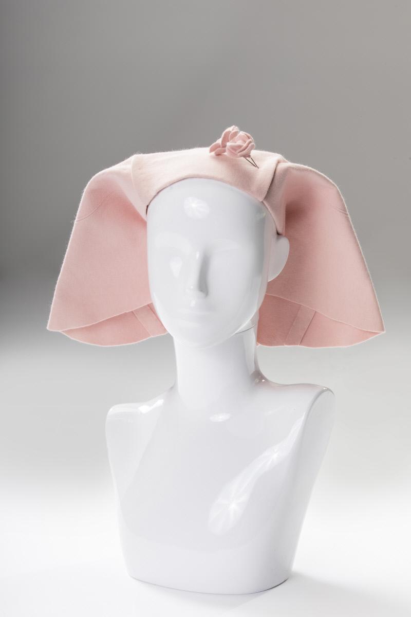 hat