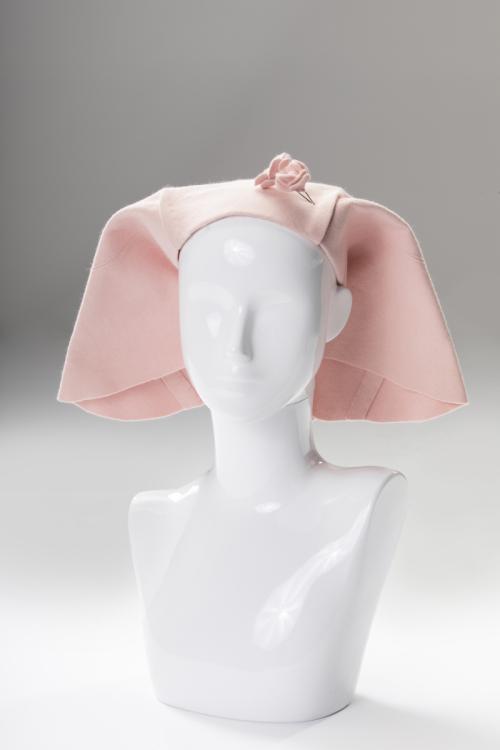 hat