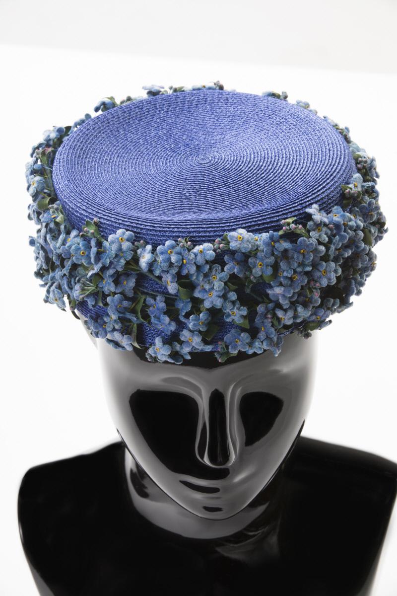 hat